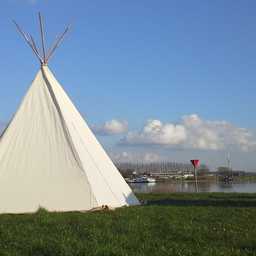 Mini tipi
